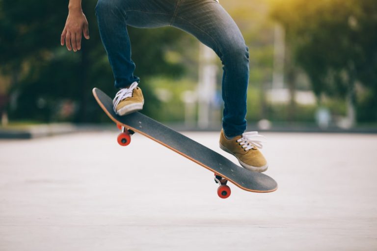 Top 15 Best Electric Skateboards In 2019