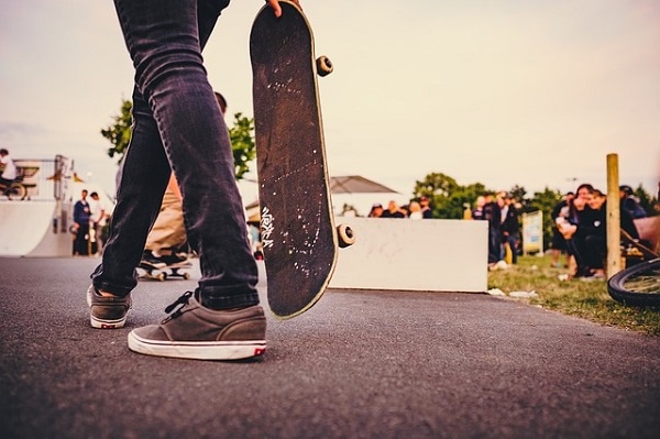 how to skateboard for beginners